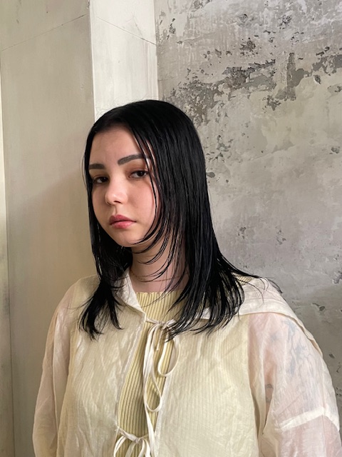 美容室のヘアカタログとスタイル写真を管理するSalotyのイメージ（レイヤースタイル）